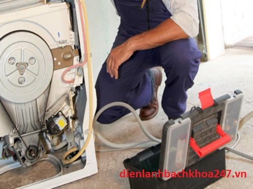 sua-may-giat-electrolux-tai-cau-giay